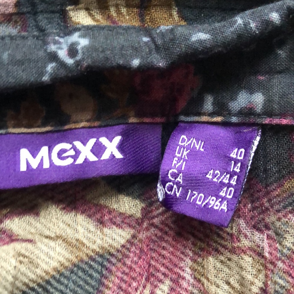 NWOT, MEXX, sheer, floral, light, button down women  shirt, 100% cotton blouse - Picture 4 of 8